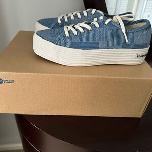 Sea Vees Monterey Platform sneaker. Size 7
